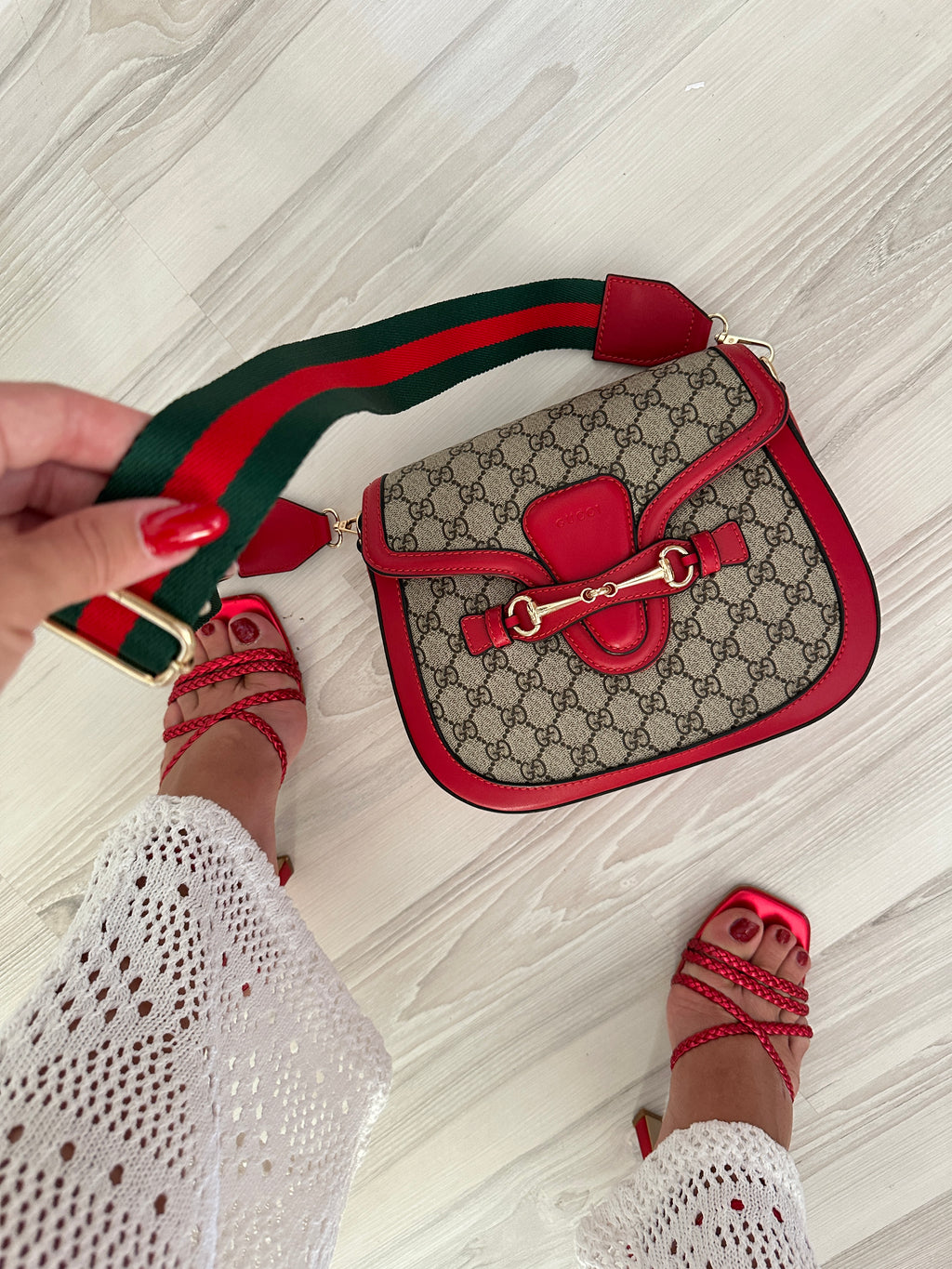 GG Canvas Lady Crossbody Bag