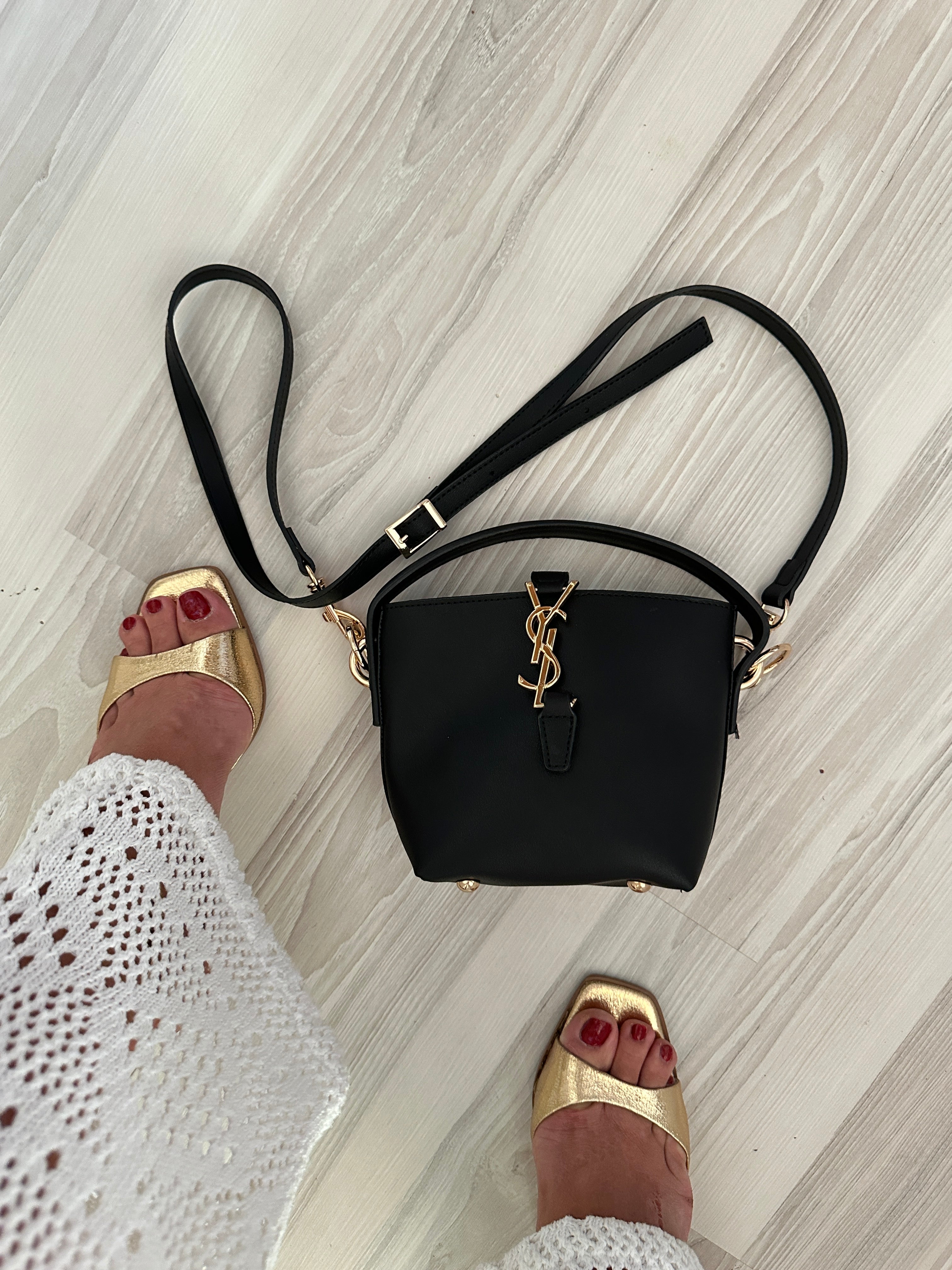 YSL Le 37 in Shiny Crossbody Bag Black