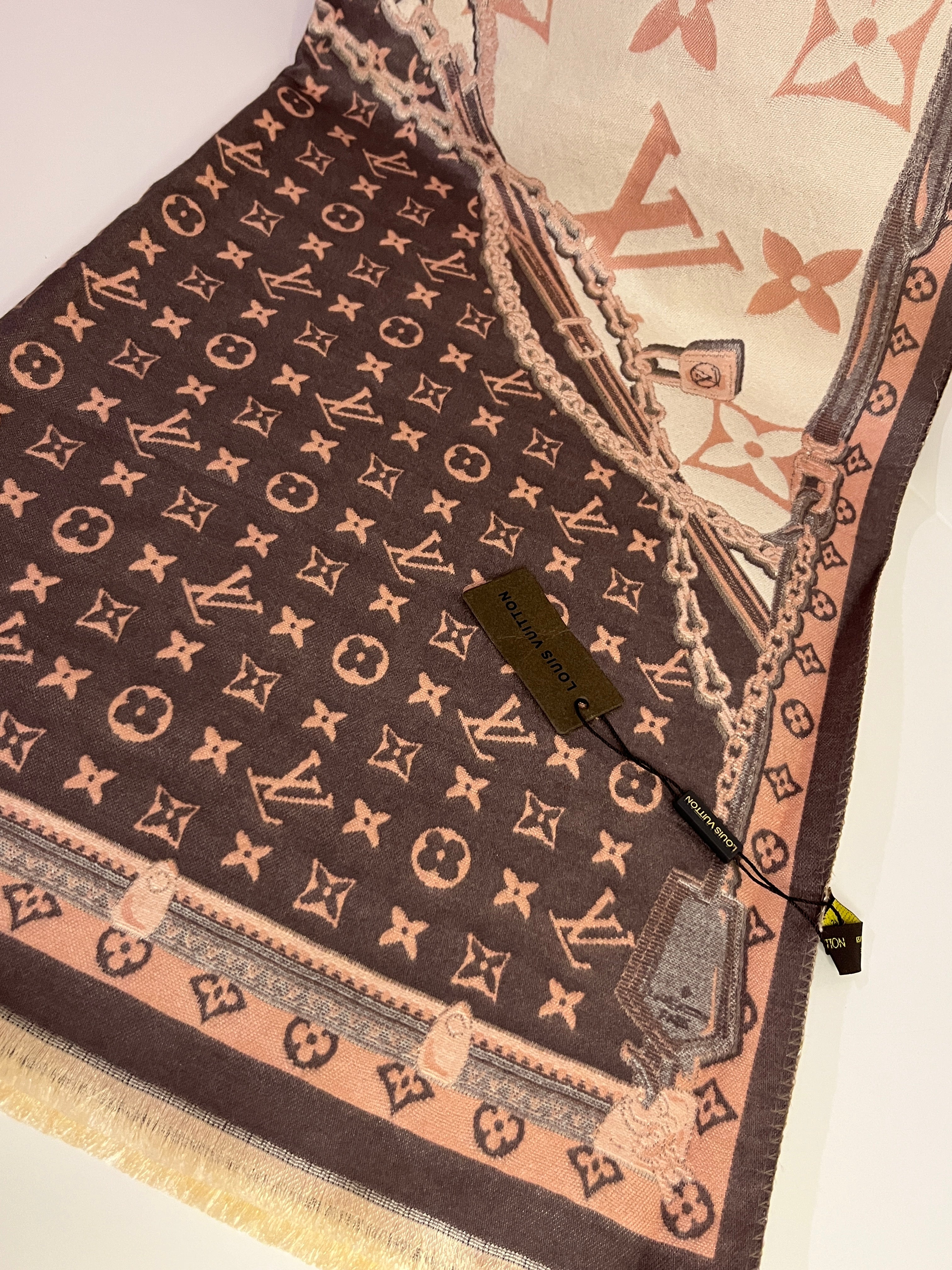 LV Şal Karışık Renk Pembe