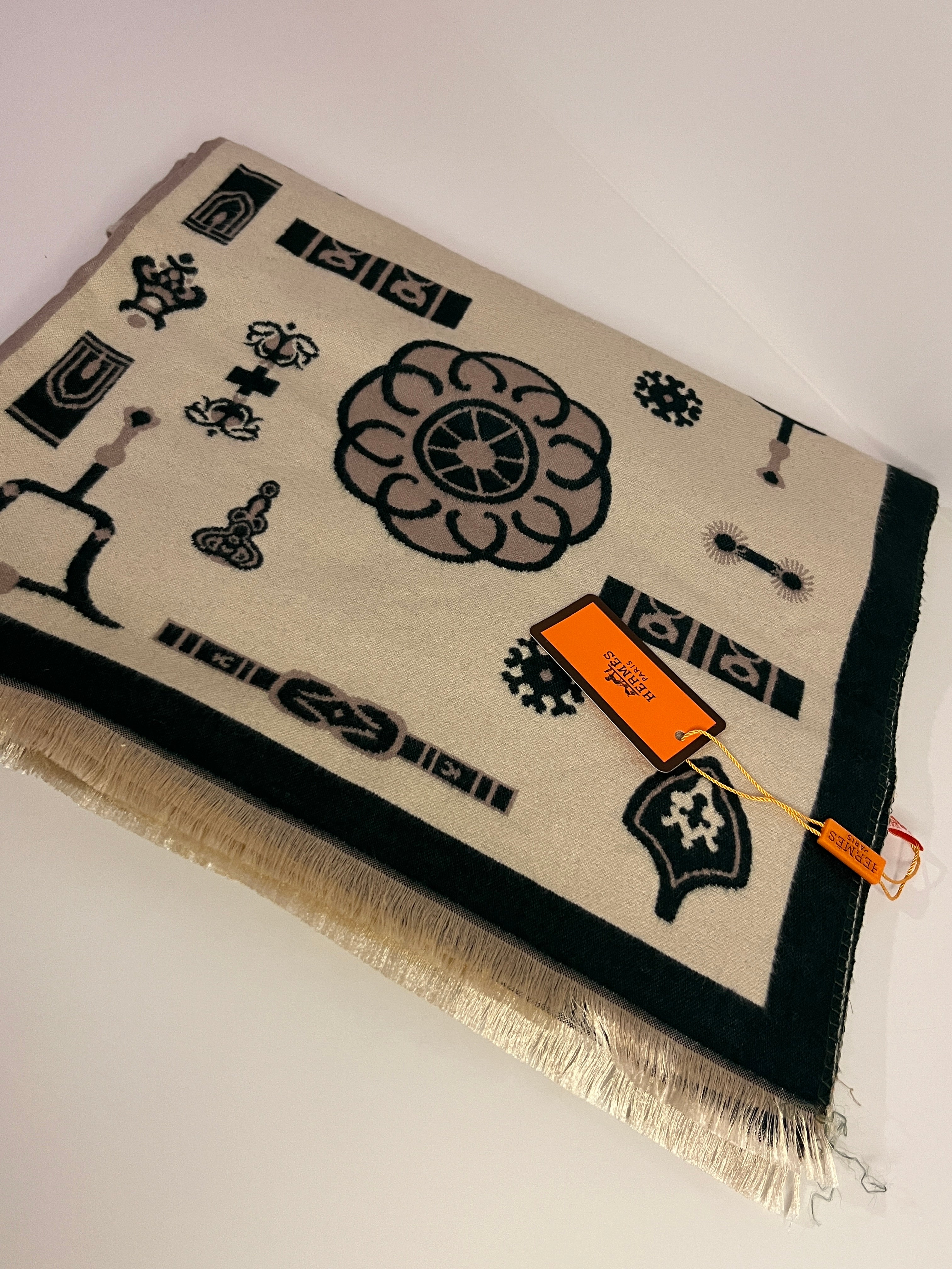 HRMS Şal Yeşil Bej