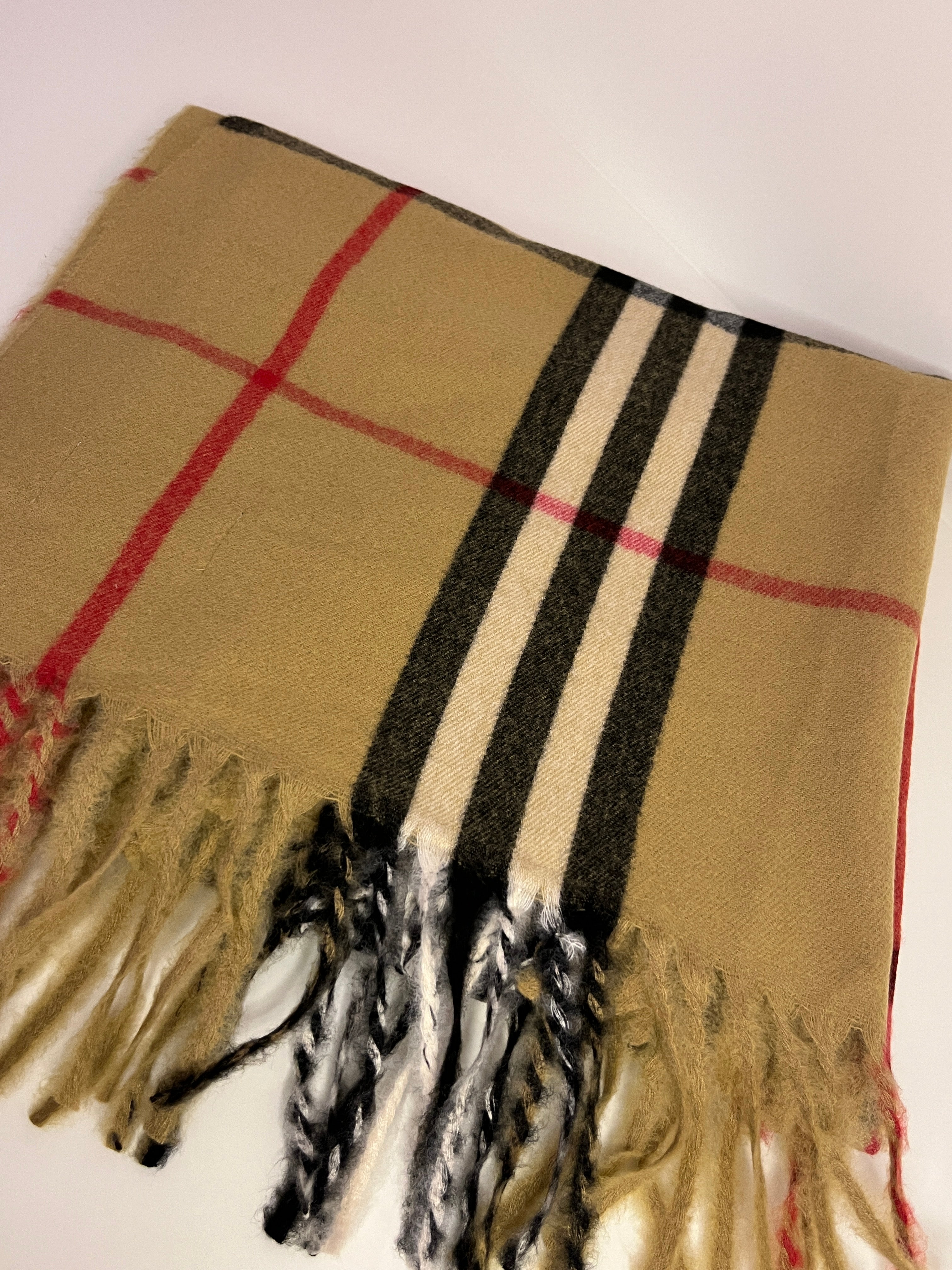 BRBRRY Şal Sütlü Kahve